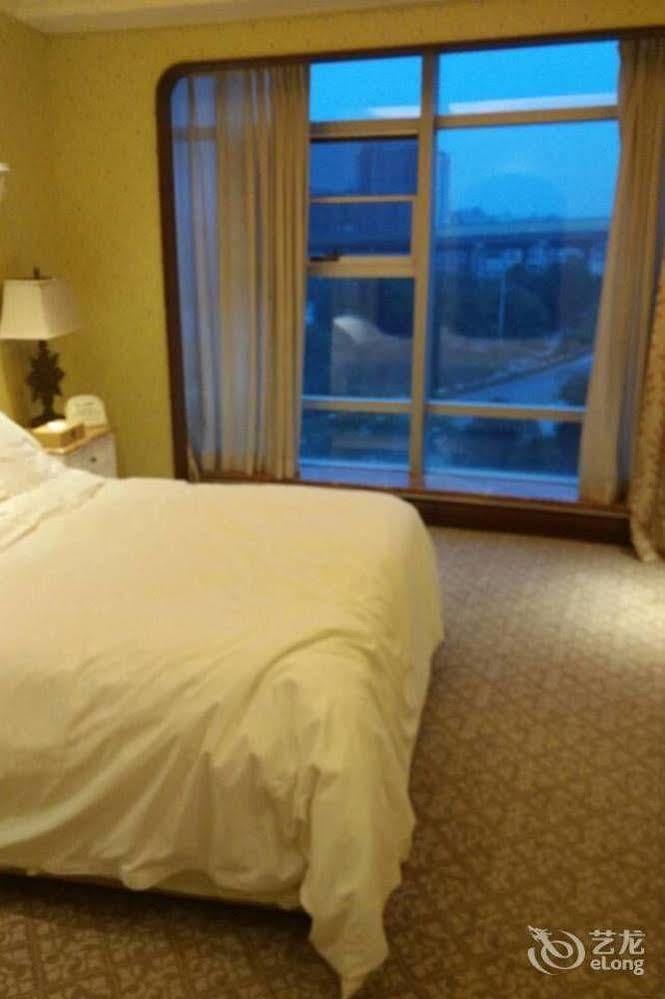 Kunming Oceancube Spa Holiday Hotel Luaran gambar